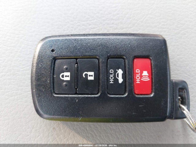 4T1BF1FK6GU585350 Toyota CAMRY XSE