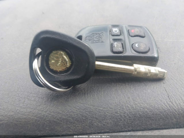Продажа на аукционе авто 2002 Jaguar Xk8, vin: SAJDA42C32NA24901, номер лота: 45688859