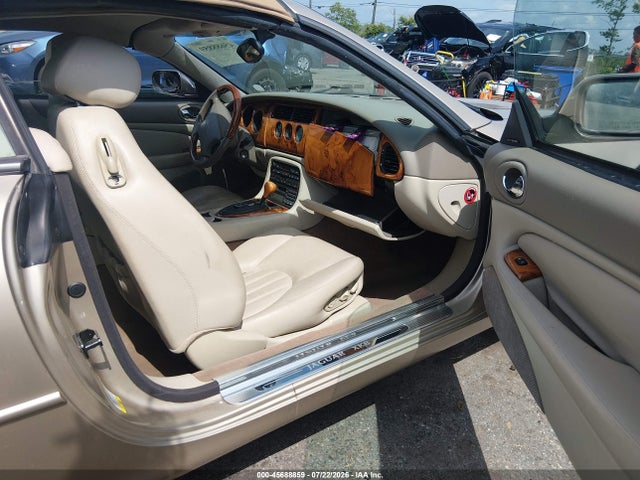 Продажа на аукционе авто 2002 Jaguar Xk8, vin: SAJDA42C32NA24901, номер лота: 45688859