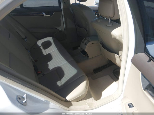 Продажа на аукционе авто 2014 Mercedes-benz C 250 Sport, vin: WDDGF4HB2ER312016, номер лота: 45688863