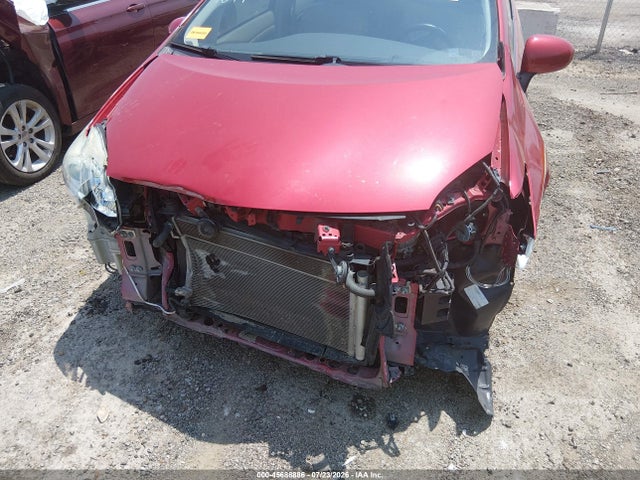 2015 Toyota Prius Four მანქანა იყიდება აუქციონზე, vin: JTDKN3DU3F1990895, აუქციონის ნომერი: 45688886