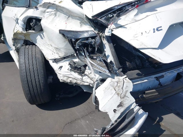 Продажа на аукционе авто 2017 Honda Civic Ex, vin: 2HGFC2F71HH512084, номер лота: 45688900