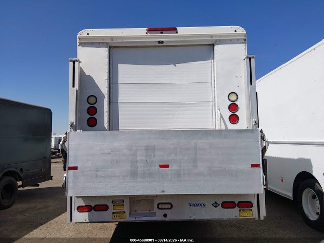 Ford F-59 Commercial Stripped 2016 1F65F5KY2G0A00423 Image 17
