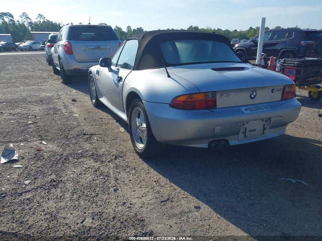 45688932 :رقم المزاد ، 4USCH9339XLF82363 vin ، 1999 Bmw Z3 2.3 مزاد بيع