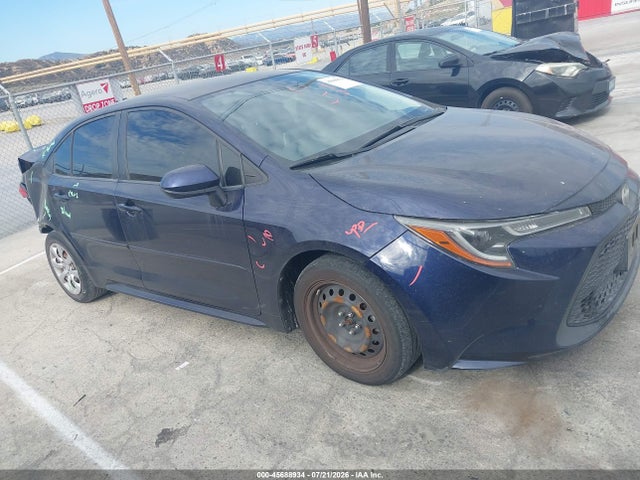 45688934 :رقم المزاد ، JTDEPRAE5LJ000848 vin ، 2020 Toyota Corolla Le مزاد بيع