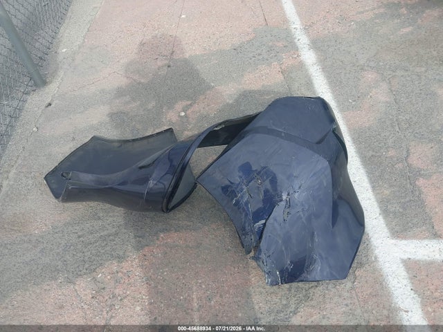 45688934 :رقم المزاد ، JTDEPRAE5LJ000848 vin ، 2020 Toyota Corolla Le مزاد بيع