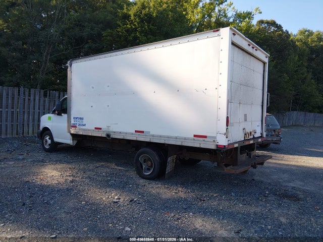 2006 Gmc Savana Cutaway G3500 მანქანა იყიდება აუქციონზე, vin: 1GDJG31V161904823, აუქციონის ნომერი: 45688940