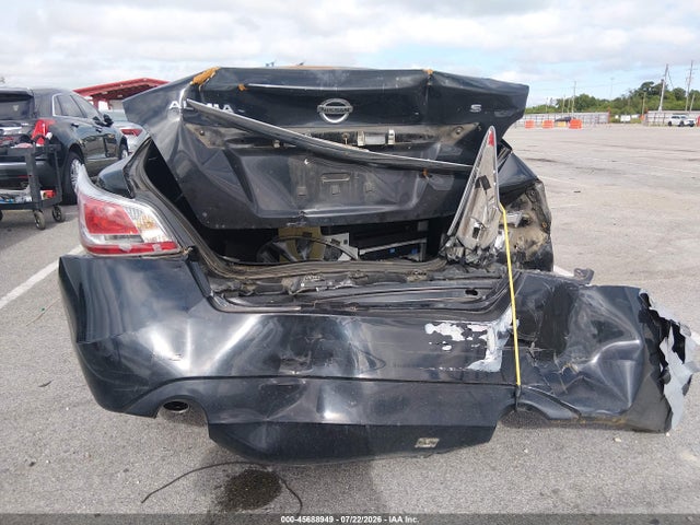 Nissan Altima 2.5 S 2015 1N4AL3APXFC186040 Image 13