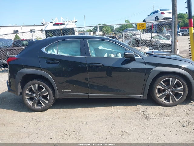 45688957 :رقم المزاد ، JTHP9JBH9M2050451 vin ، 2021 Lexus Ux 250h مزاد بيع
