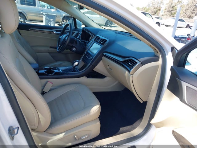 3FA6P0PU8ER317343 Ford Fusion Energi Se Luxury