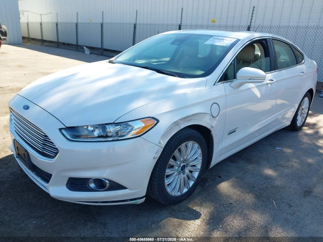 3FA6P0PU8ER317343 Ford Fusion Energi Se Luxury
