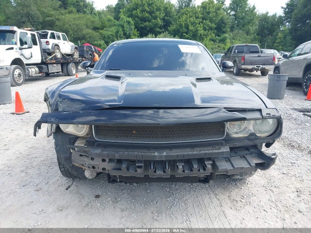 45688964 :رقم المزاد ، 2C3CDYAG0CH106223 vin ، 2012 Dodge Challenger Sxt مزاد بيع