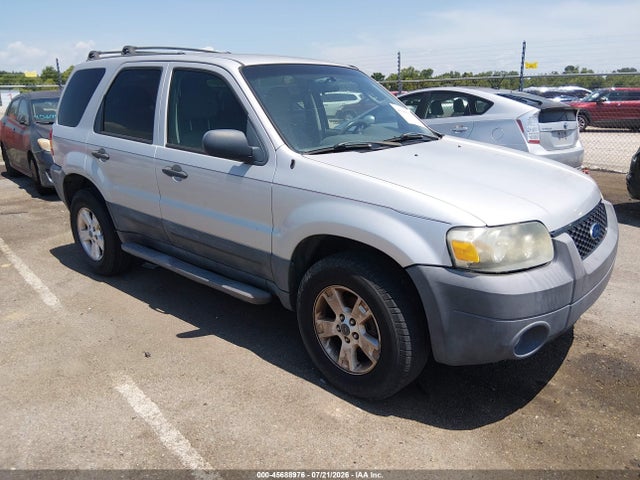 45688976 :رقم المزاد ، 1FMYU031X7KB51563 vin ، 2007 Ford Escape Xlt/xlt Sport مزاد بيع