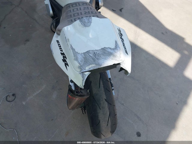 45688985 :رقم المزاد ، JH2PC37026M305845 vin ، 2006 Honda Cbr600 Rr مزاد بيع