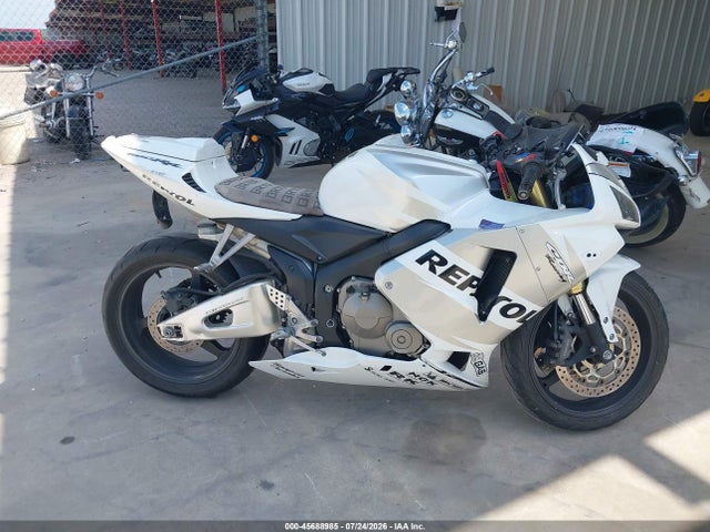 45688985 :رقم المزاد ، JH2PC37026M305845 vin ، 2006 Honda Cbr600 Rr مزاد بيع