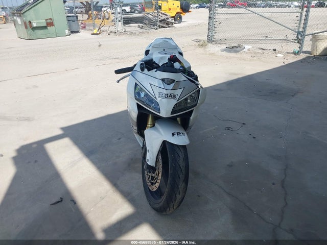 45688985 :رقم المزاد ، JH2PC37026M305845 vin ، 2006 Honda Cbr600 Rr مزاد بيع