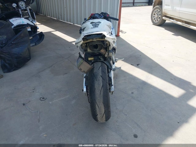 45688985 :رقم المزاد ، JH2PC37026M305845 vin ، 2006 Honda Cbr600 Rr مزاد بيع