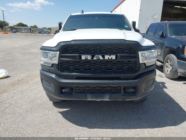 2022 Ram 2500 Tradesman  4x4 8' Box მანქანა იყიდება აუქციონზე, vin: 3C6UR5HJ6NG272886, აუქციონის ნომერი: 45688997