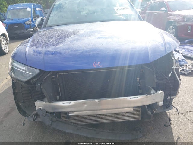 45689039 :رقم المزاد ، WA1B4AFY9N2048702 vin ، 2022 Audi Sq5 Premium Plus Tfsi Quattro Tiptronic مزاد بيع