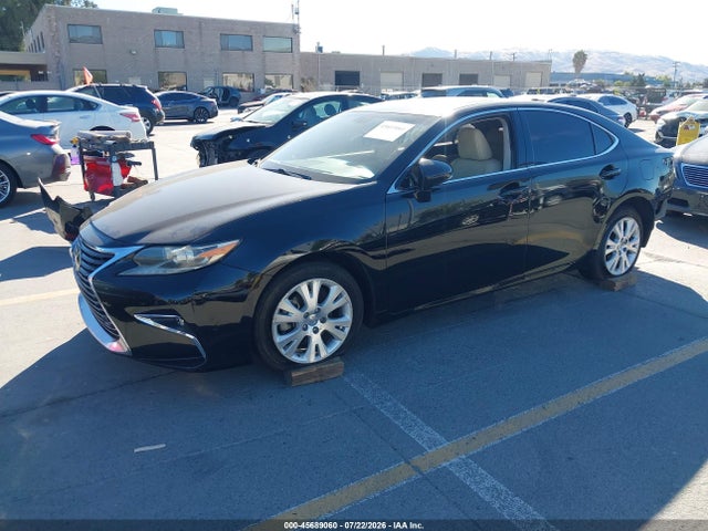 Lexus ES 350 2015 JTHBK1GG3F2188908 Image 2