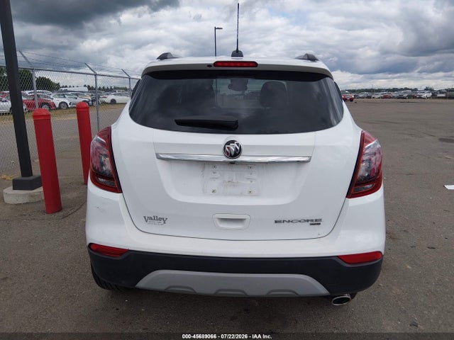 45689066 :رقم المزاد ، KL4CJESMXMB364437 vin ، 2021 Buick Encore Awd Preferred مزاد بيع