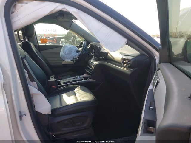 Продажа на аукционе авто 2023 Ford Explorer Xlt, vin: 1FMSK7DHXPGA11547, номер лота: 45689092