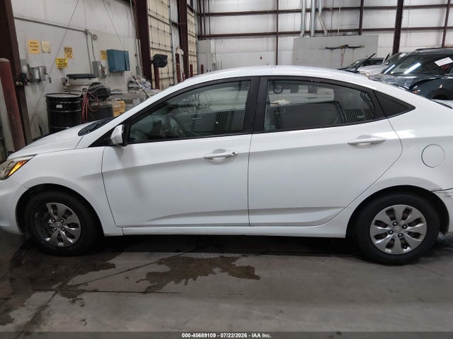 Hyundai ACCENT SE 2017 KMHCT4AE2HU289050 Image 14