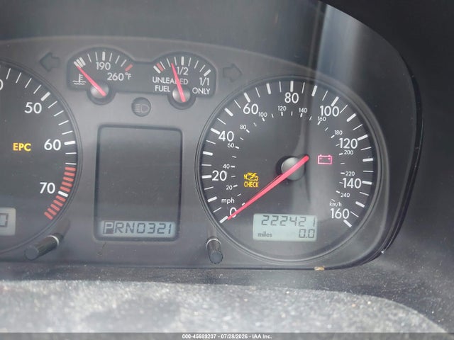 45689207 :رقم المزاد ، WV2MB47022H091884 vin ، 2002 Volkswagen Eurovan Mv مزاد بيع