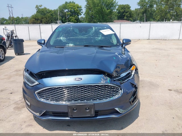 Продажа на аукционе авто 2019 Ford Fusion Energi Titanium, vin: 3FA6P0SU3KR245258, номер лота: 45689209