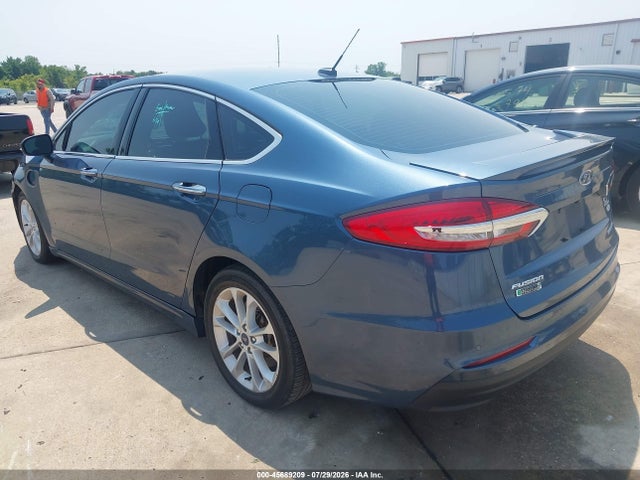 Продажа на аукционе авто 2019 Ford Fusion Energi Titanium, vin: 3FA6P0SU3KR245258, номер лота: 45689209