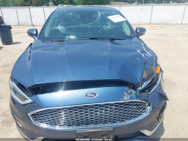 Продажа на аукционе авто 2019 Ford Fusion Energi Titanium, vin: 3FA6P0SU3KR245258, номер лота: 45689209
