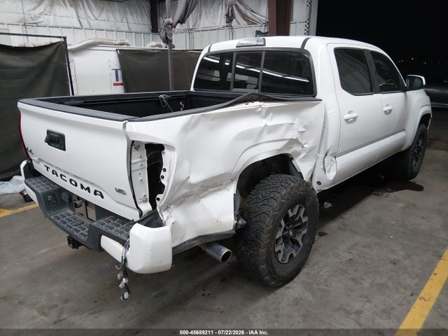 3TMCZ5AN4JM161802 Toyota Tacoma Sr V6