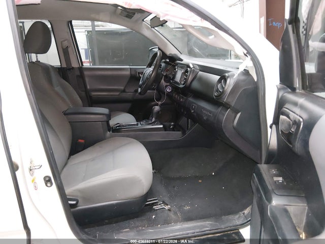 3TMCZ5AN4JM161802 Toyota Tacoma Sr V6