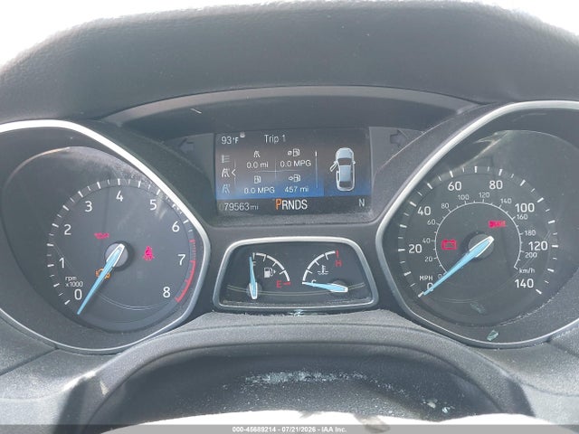 1FADP3FE7JL241626 Ford FOCUS SE