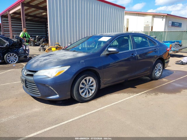 Toyota CAMRY LE 2017 4T1BF1FK0HU706732 Image 2
