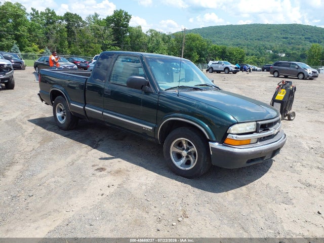 45689227 :رقم المزاد ، 1GCCS19W418216571 vin ، 2001 Chevrolet S-10 Ls مزاد بيع
