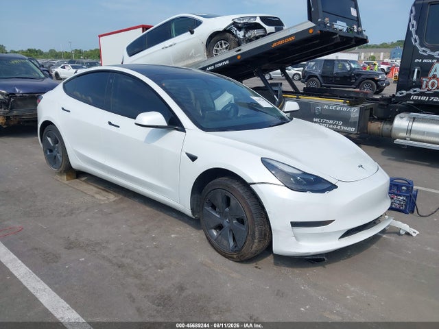45689244 :رقم المزاد ، 5YJ3E1EA2MF096422 vin ، 2021 Tesla Model 3 Standard Range Plus Rear-wheel Drive مزاد بيع