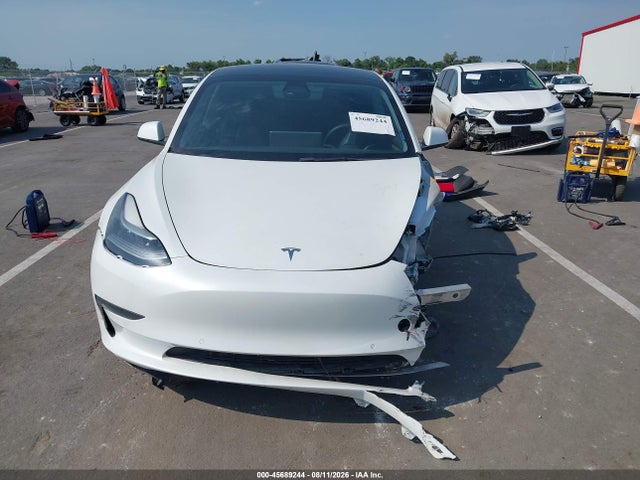 45689244 :رقم المزاد ، 5YJ3E1EA2MF096422 vin ، 2021 Tesla Model 3 Standard Range Plus Rear-wheel Drive مزاد بيع