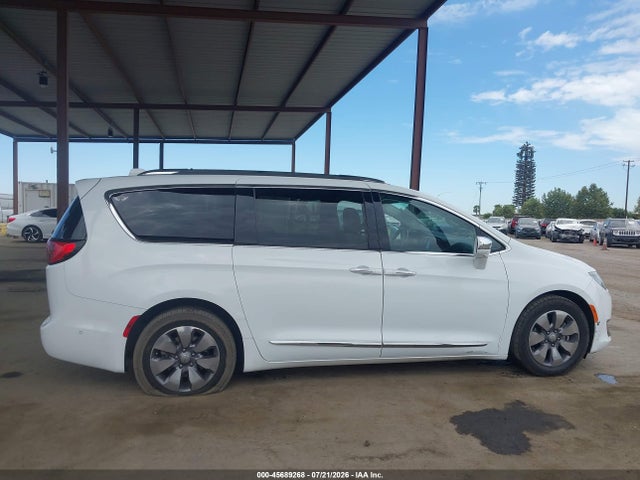 Chrysler Pacifica Hybrid Limited 2018 2C4RC1N72JR183404 Image 13