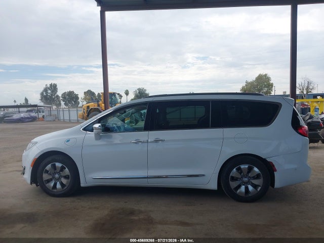 Chrysler Pacifica Hybrid Limited 2018 2C4RC1N72JR183404 Image 14