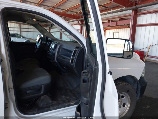 2018 Ram 1500 Tradesman  4x4 6'4 Box მანქანა იყიდება აუქციონზე, vin: 1C6RR7FG6JS297251, აუქციონის ნომერი: 45689308