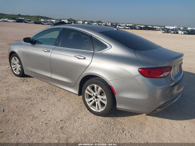 Chrysler 200 Limited 2015 1C3CCCABXFN554409 Image 3