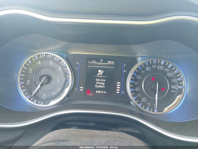 Chrysler 200 Limited 2015 1C3CCCABXFN554409 Image 7