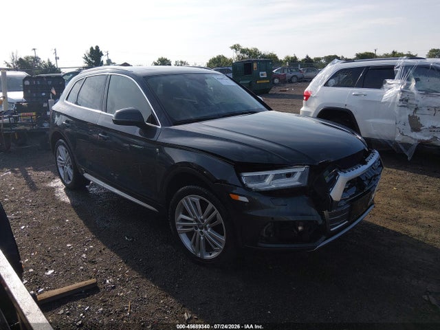 Продаж на аукціоні авто 2018 Audi Q5 2.0t Premium/2.0t Tech Premium, vin: WA1CNAFY1J2215999, номер лоту: 45689340