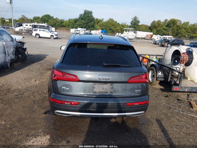 Продаж на аукціоні авто 2018 Audi Q5 2.0t Premium/2.0t Tech Premium, vin: WA1CNAFY1J2215999, номер лоту: 45689340