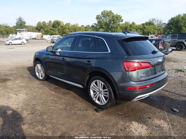 Продаж на аукціоні авто 2018 Audi Q5 2.0t Premium/2.0t Tech Premium, vin: WA1CNAFY1J2215999, номер лоту: 45689340
