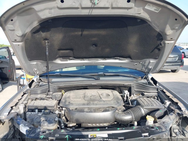 1C4RJEAGXJC168421 Jeep Grand Cherokee Laredo 4x2