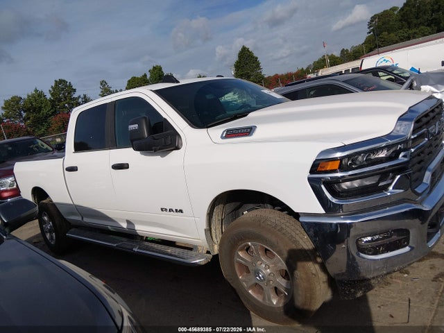 45689385 :رقم المزاد ، 3C6UR5DJ4TG259203 vin ، 2026 Ram 2500 Big Horn  4x4 6'4 Box مزاد بيع