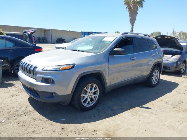 Jeep Cherokee Latitude 2014 1C4PJLCB2EW123670 Image 2