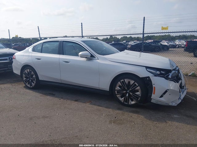Aukcja sprzedaży 2025 Bmw 530i, vin: WBA43FJ08SCU26558, numer aukcji: 45689416